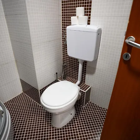 A&e 2 Living * Sarajevo